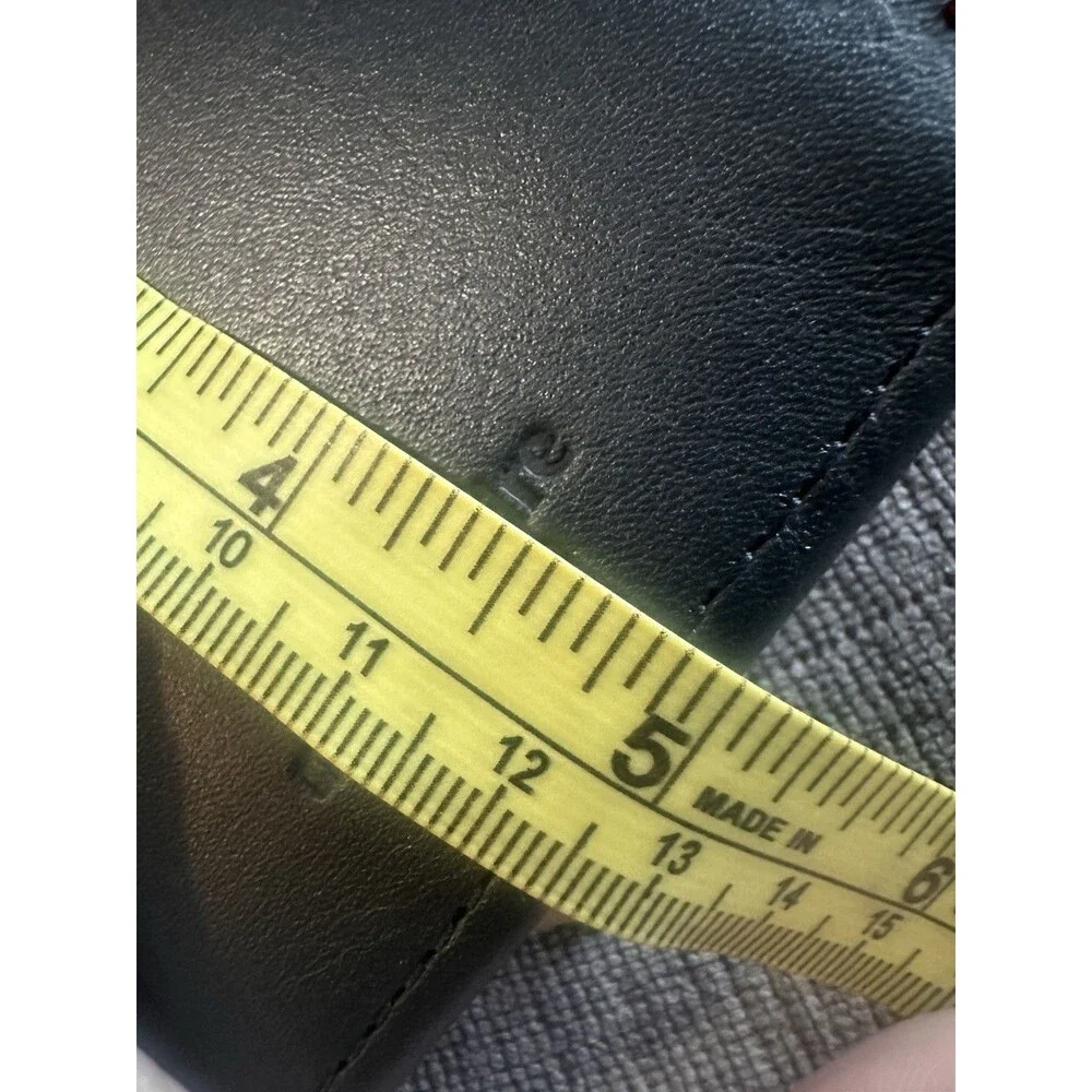 Marie Claire Homme Black Leather Bifold Wallet – Very Good Condition
